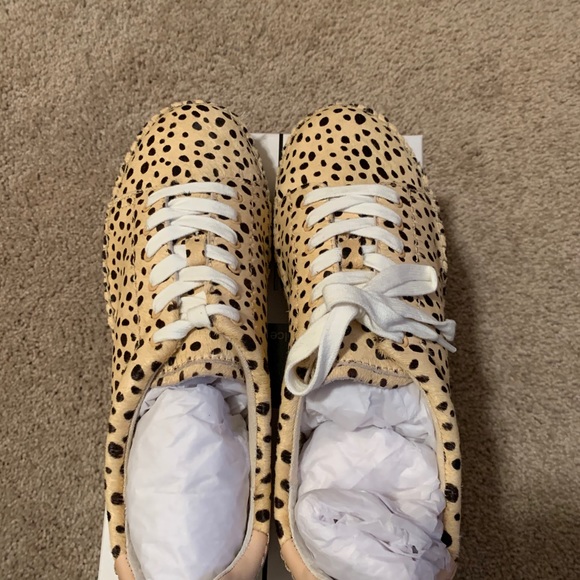 NEW DOLCE VITA MADOX SNEAKER IN LEOPARD CALF HAIR - Picture 6 of 7